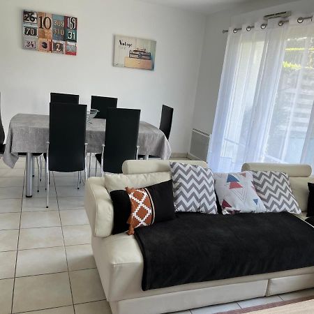 Appartement + Jardin フエナン エクステリア 写真